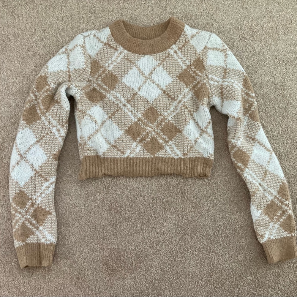 PacSun LA Hearts Cropped Fitted Sweater